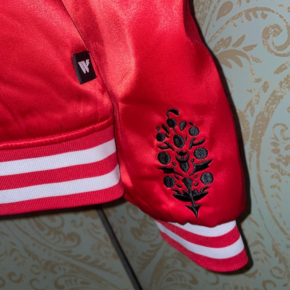 FP Movement X WILD Collective Chiefs bomber jacket NWT XL - Picture 10 of 10